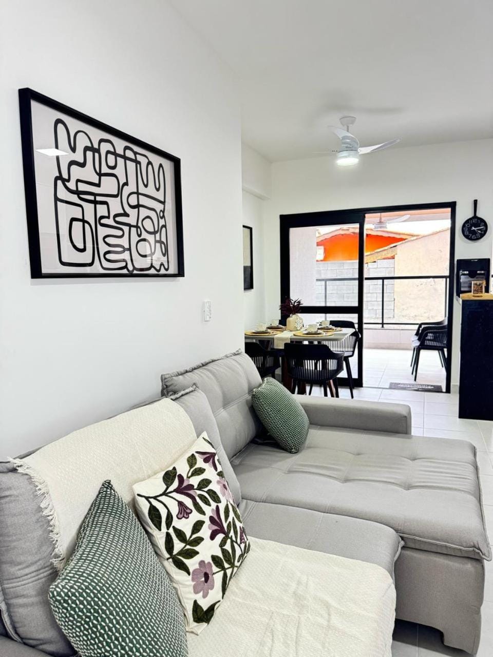 TV and multimedia, Living room
