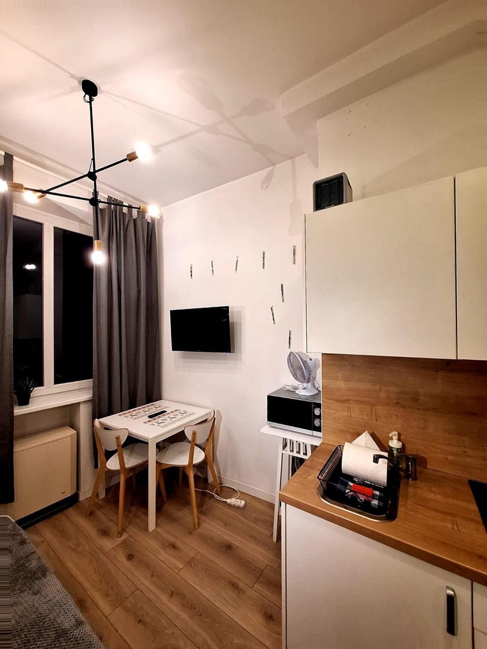 TV and multimedia, Dining area