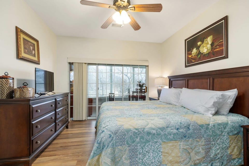 Greenside Hideaway - In the heart of Branson House in Branson