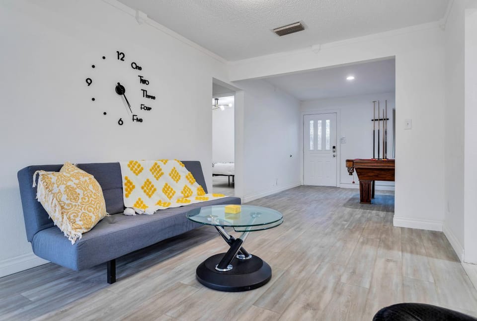 6 Mi to Joshua Tree: Home w/ Outdoor Oasis & View! House in Twentynine Palms