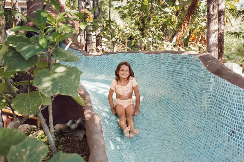 Paradise Lagoon Resort Style Pool Getaway House in Casa De Oro-Mount