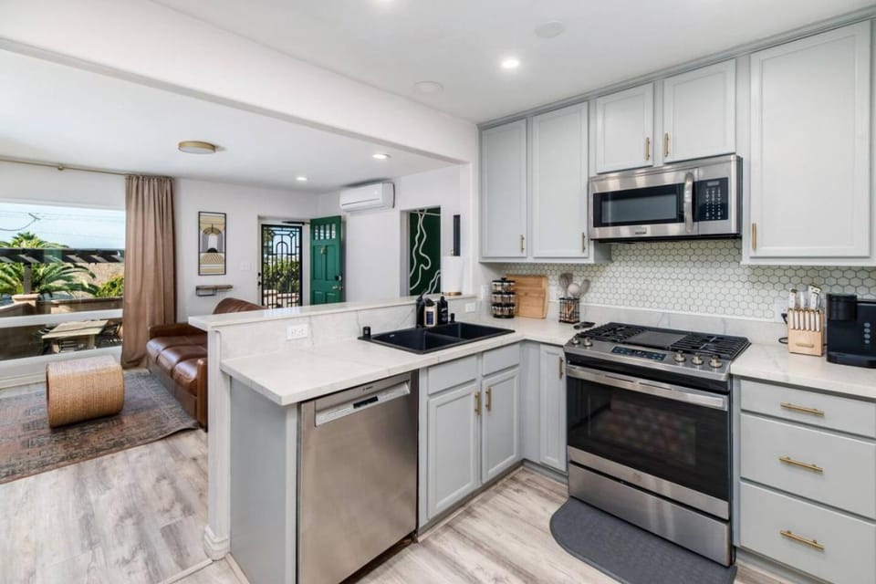 Downtown La Mesa gem House in La Mesa