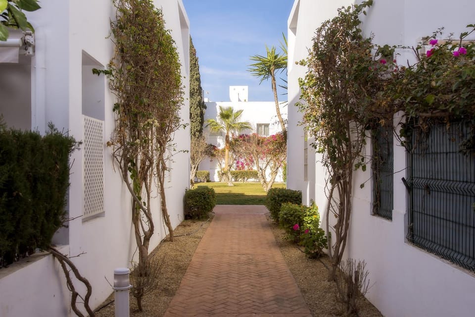 Vera Playa El Oasis Bajo con Jardin y Piscinas Apartment in Andalusia