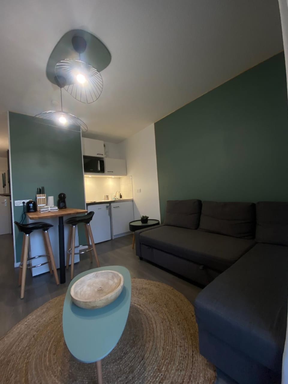 Studio charmant proche tram et bus Apartment in Nouvelle-Aquitaine