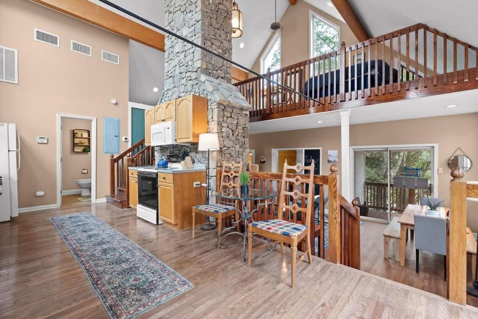 Quail Run Farm Pool Home House in Chattanooga