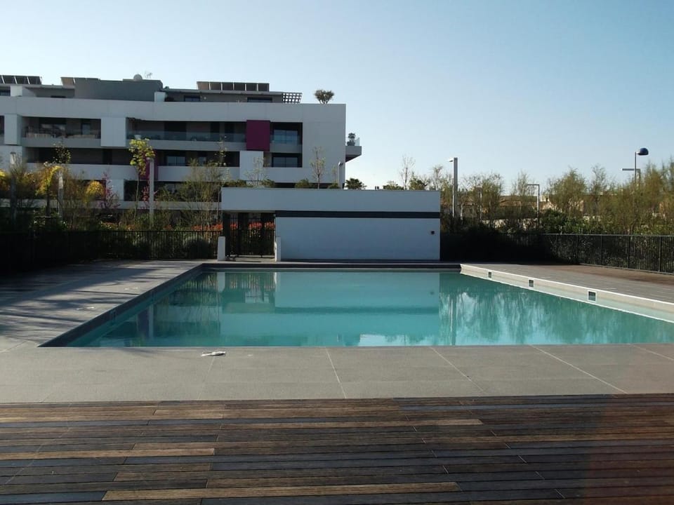 luxury F2 swimming pool ponds and sea Apartment in Palavas-les-Flots