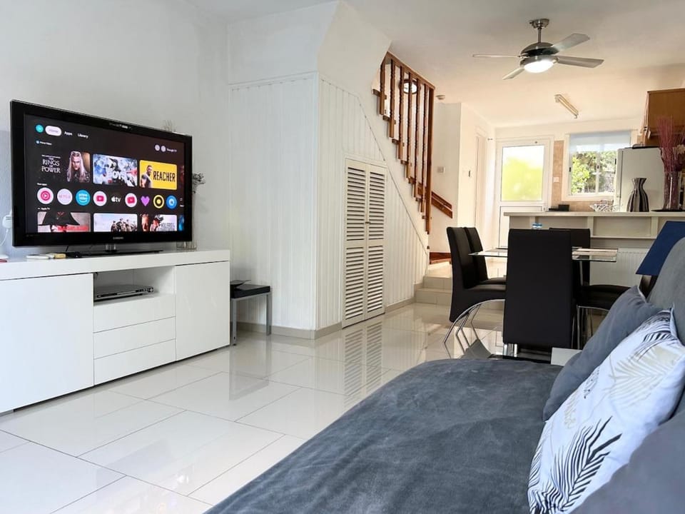Margarita Gardens Maisonette Apartment in Paphos