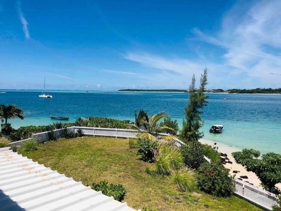 Dan Beach Apartment Apartment in Flacq District, Mauritius