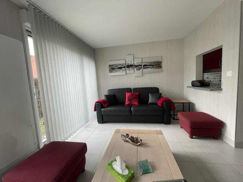 Modern and Bright home walk to beach with garage House in Berck