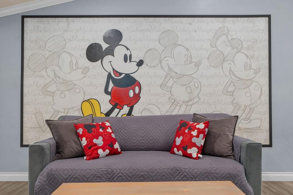 Mickeys House by OC Adventure Homes Villa in Garden Grove
