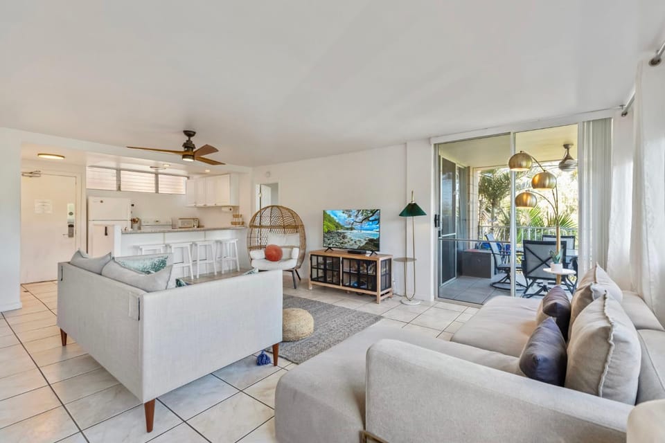 A-303 Haleakala Shores Apartment in Kamaole