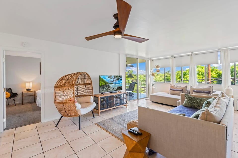A-303 Haleakala Shores Apartment in Kamaole