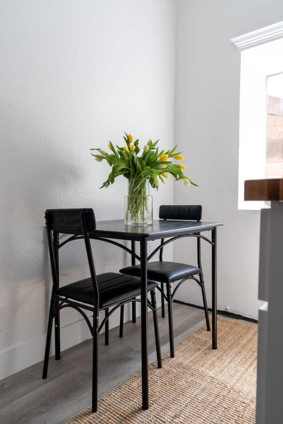 Studio Hideaway in Beachwood Apartment in Hollywood