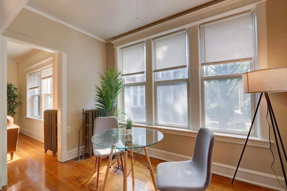 3BR - Prospect Row - McKinley Beach - Sleeps 8 Apartment in Milwaukee
