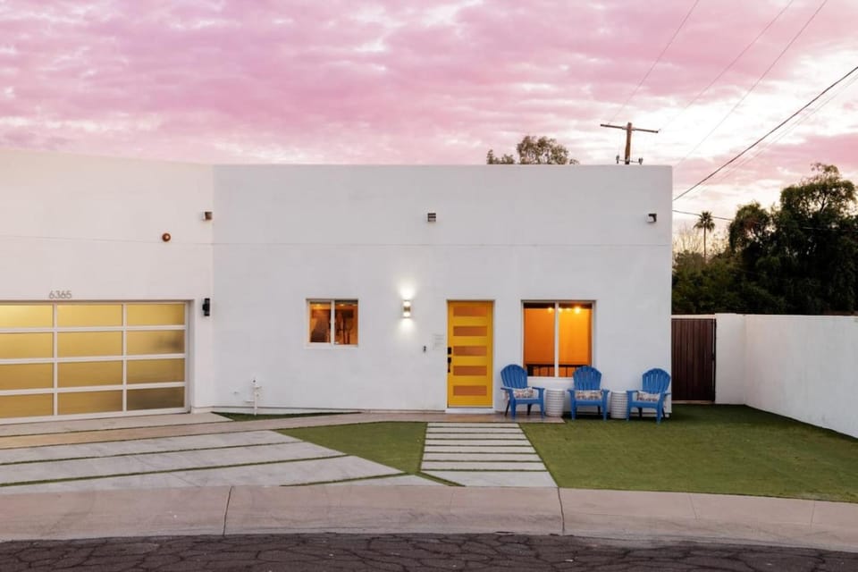 Ultimate House w Pool House in Scottsdale