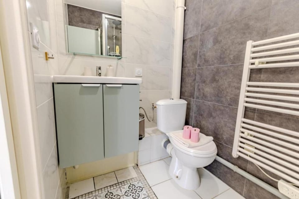 Appartement proche de la vieille ville Nice et promenade des anglais Apartment in Nice