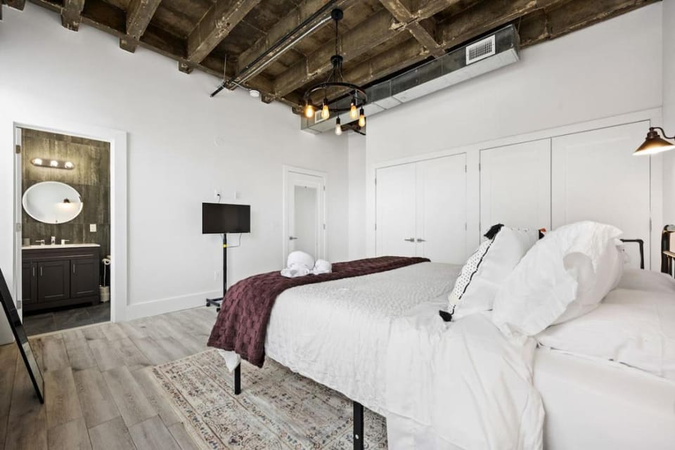 TV and multimedia, Bedroom