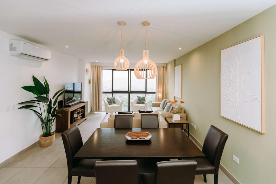 Living room, Dining area, air conditioner
