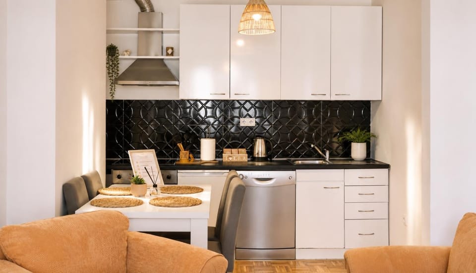 City Charm Apartment -Cozy Stay in City Center Apartment in Serbia