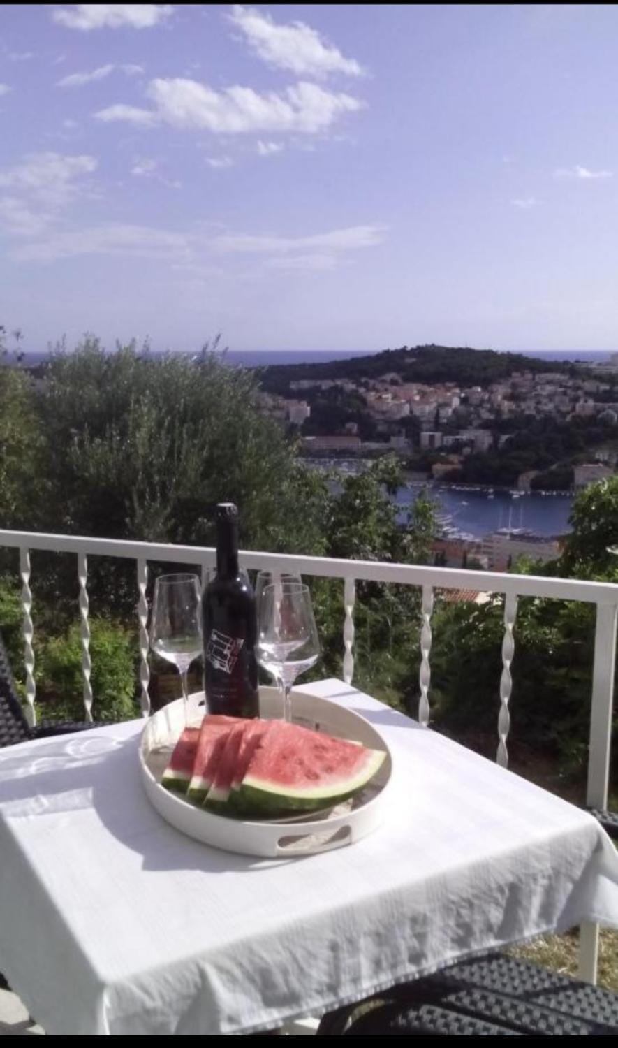 View (from property/room), City view, Sea view