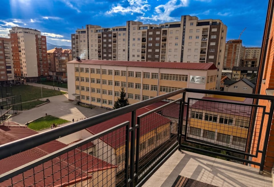 Property building, Balcony/Terrace