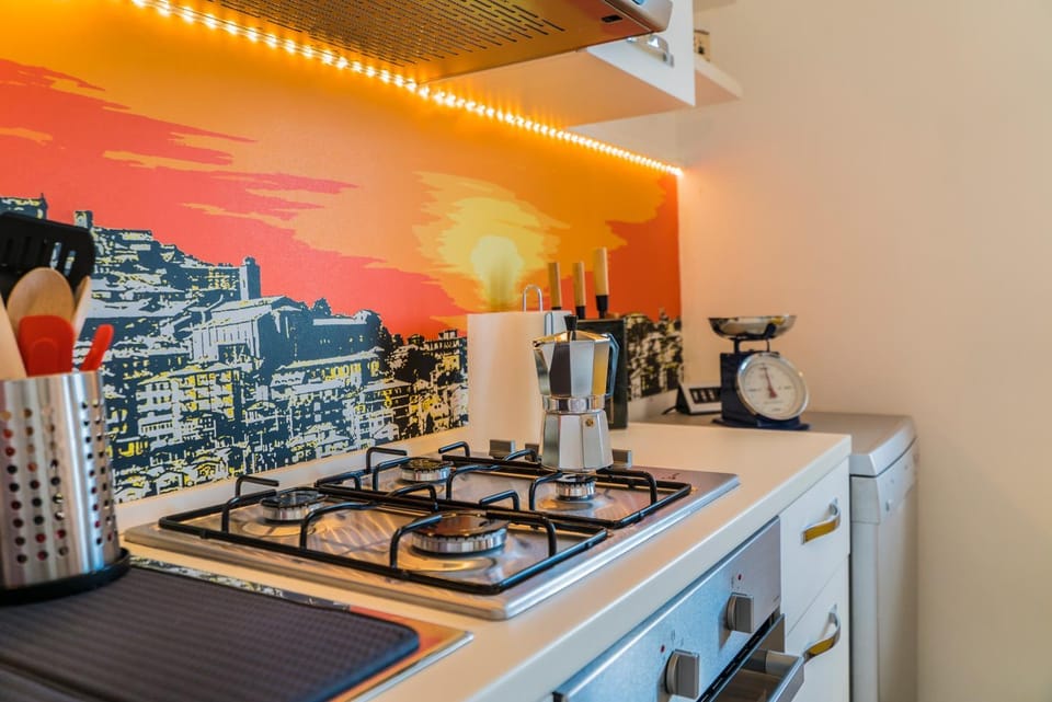 Casa Mare View Wi-Fi AC Apartment in Fermo