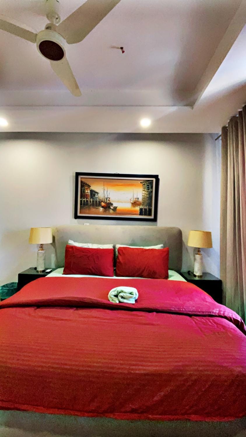 Zenith VIP Luxury Suite Two Bed Self Check In Apartment in Islamabad Capital Territory