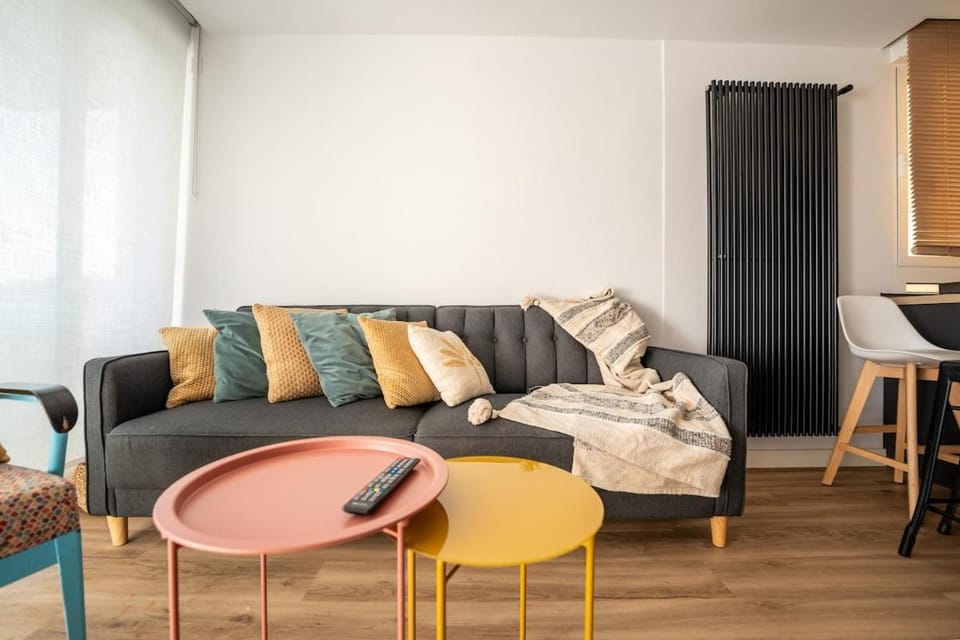 Beachfront apartment parking Apartment in Cantabria
