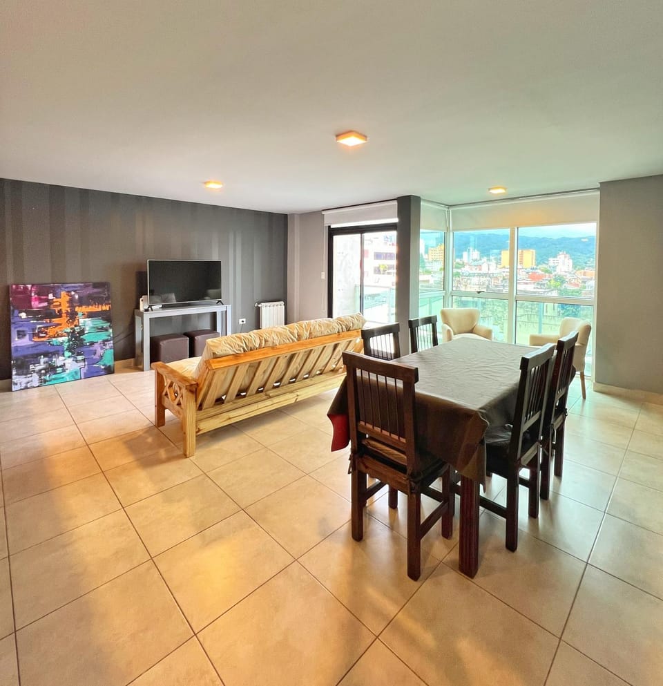 Bed, TV and multimedia, Living room, Seating area, Dining area, Evening entertainment