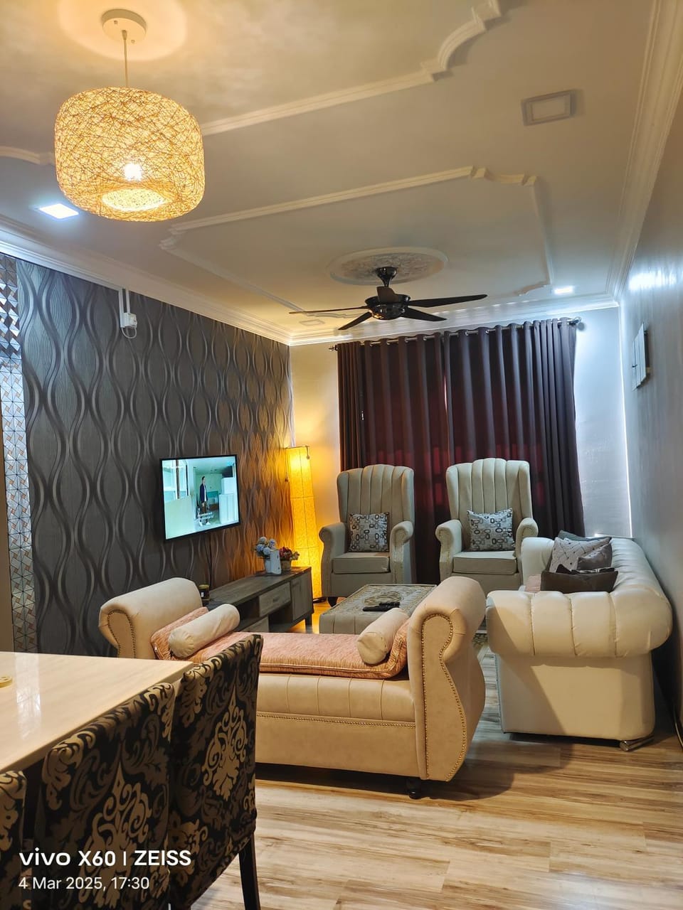 Seating area