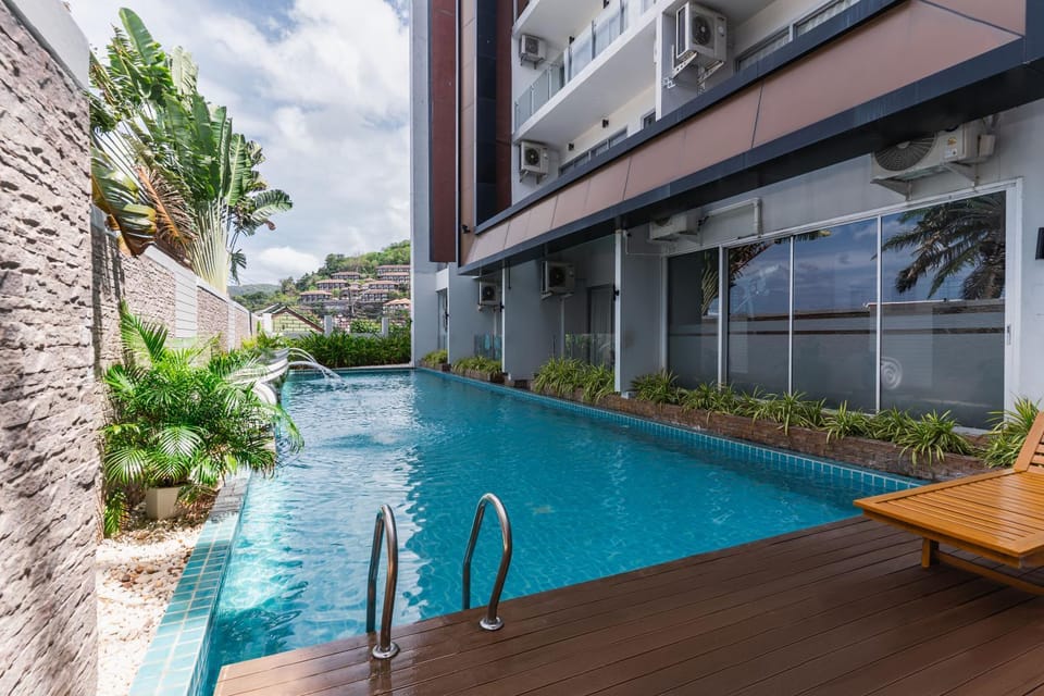 Pool view, Swimming pool