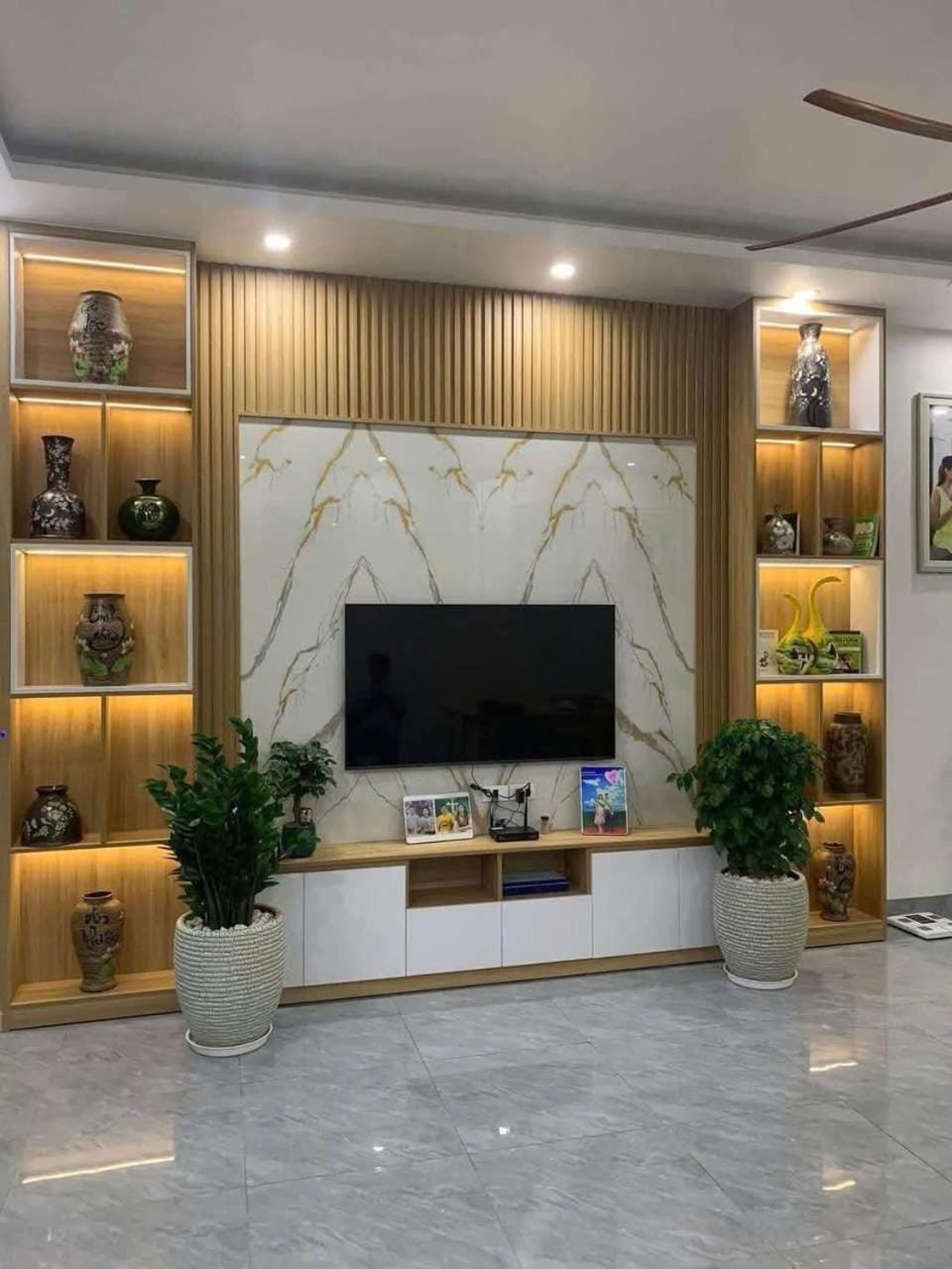 Communal lounge/ TV room, TV and multimedia