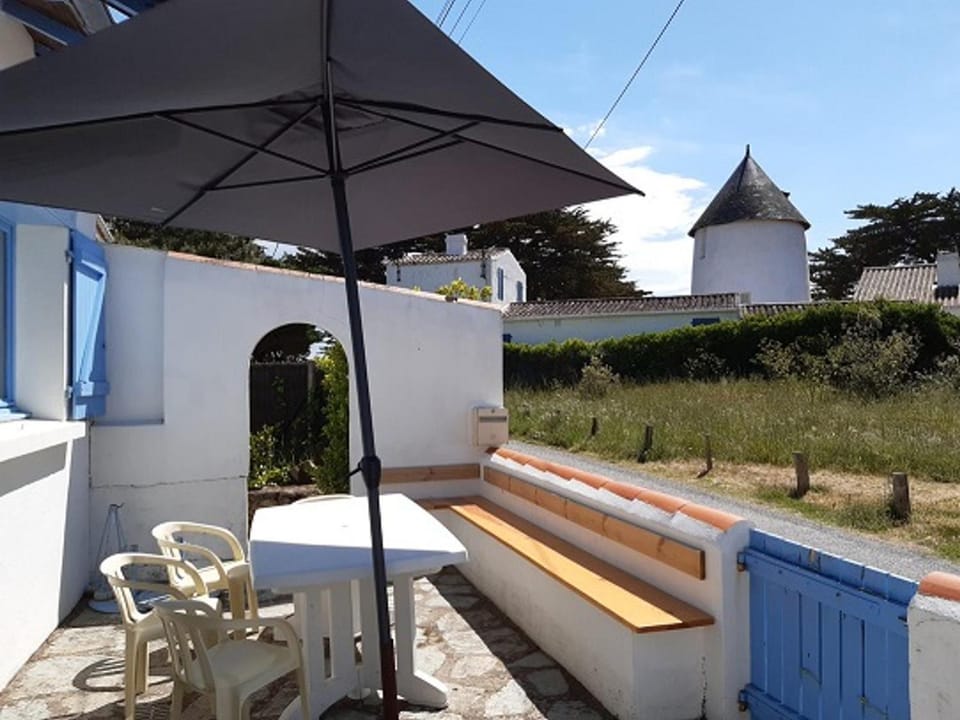 Maison spacieuse pour 9 pers, vue mer, à Barbâtre - FR-1-823-29 House in Pays de la Loire
