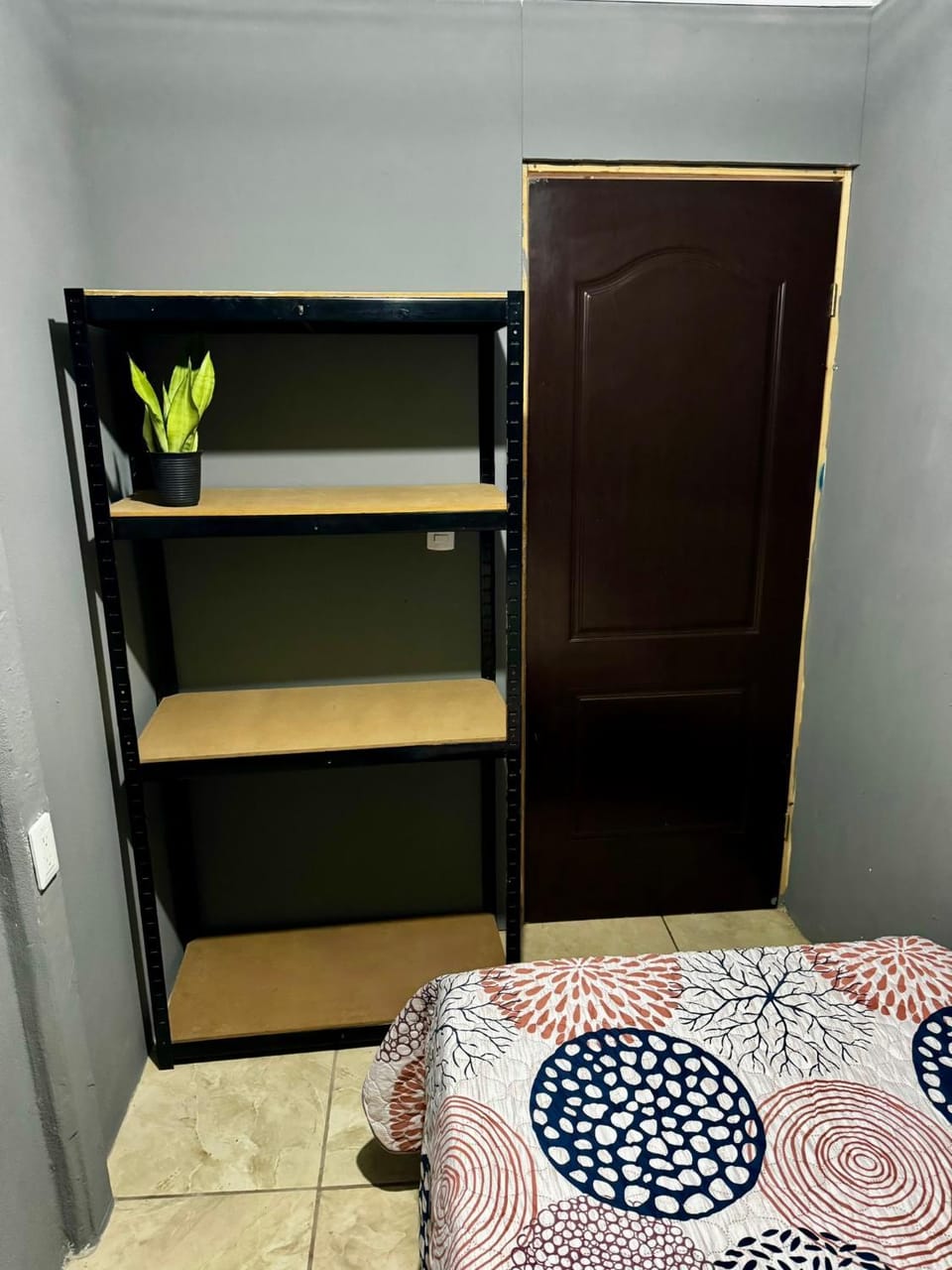 Photo of the whole room, Bedroom, bunk bed, wardrobe