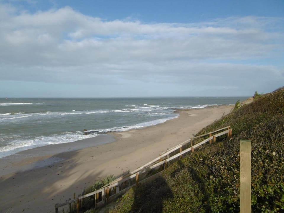 Villa 6 Pers à Noirmoutier avec Accès Direct à la Plage - Animaux Bienvenus - FR-1-823-51 House in Noirmoutier-en-l'Île