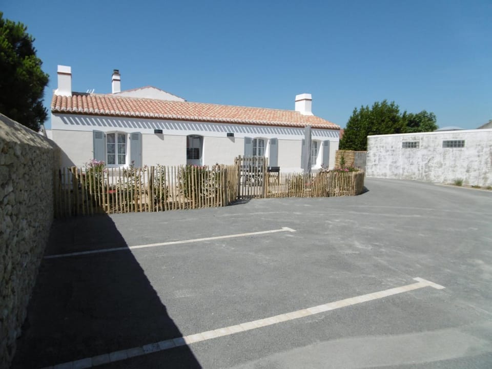 Maison rénovée 2019 proche plage avec jardin privé - FR-1-823-89 House in Pays de la Loire