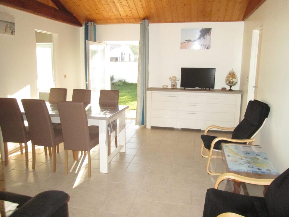 Maison confortable 3 chambres proche plage à Noirmoutier - FR-1-823-95 House in Pays de la Loire