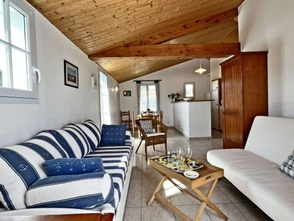 Maison confortable 4 pers. avec jardin proche plage Noirmoutier - FR-1-823-99 House in Noirmoutier-en-l'Île