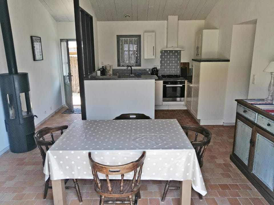 Maison Plain-Pied, Proche Plage Noirmoutier, 5 Pers. - FR-1-823-133 House in Noirmoutier-en-l'Île