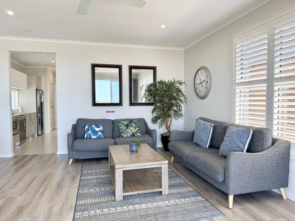 Ocean Mist at Caves Beach Villas Villa in Swansea