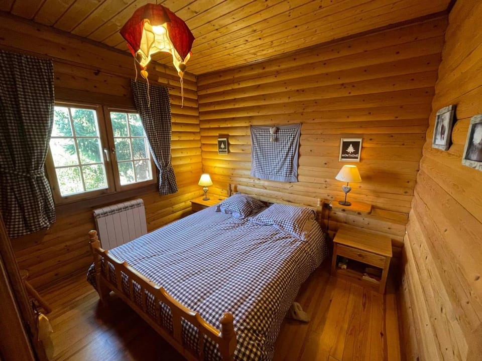 Chalet confortable avec cheminée et garage aux Angles - FR-1-593-128 Chalet in Catalonia