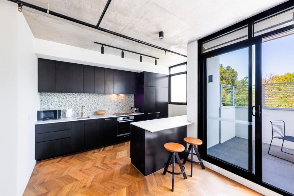 Espresso Lane - Your Perfect Fitzroy Escape Apartment in Melbourne