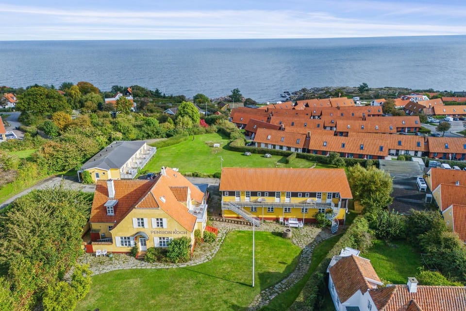 Property building, Bird's eye view