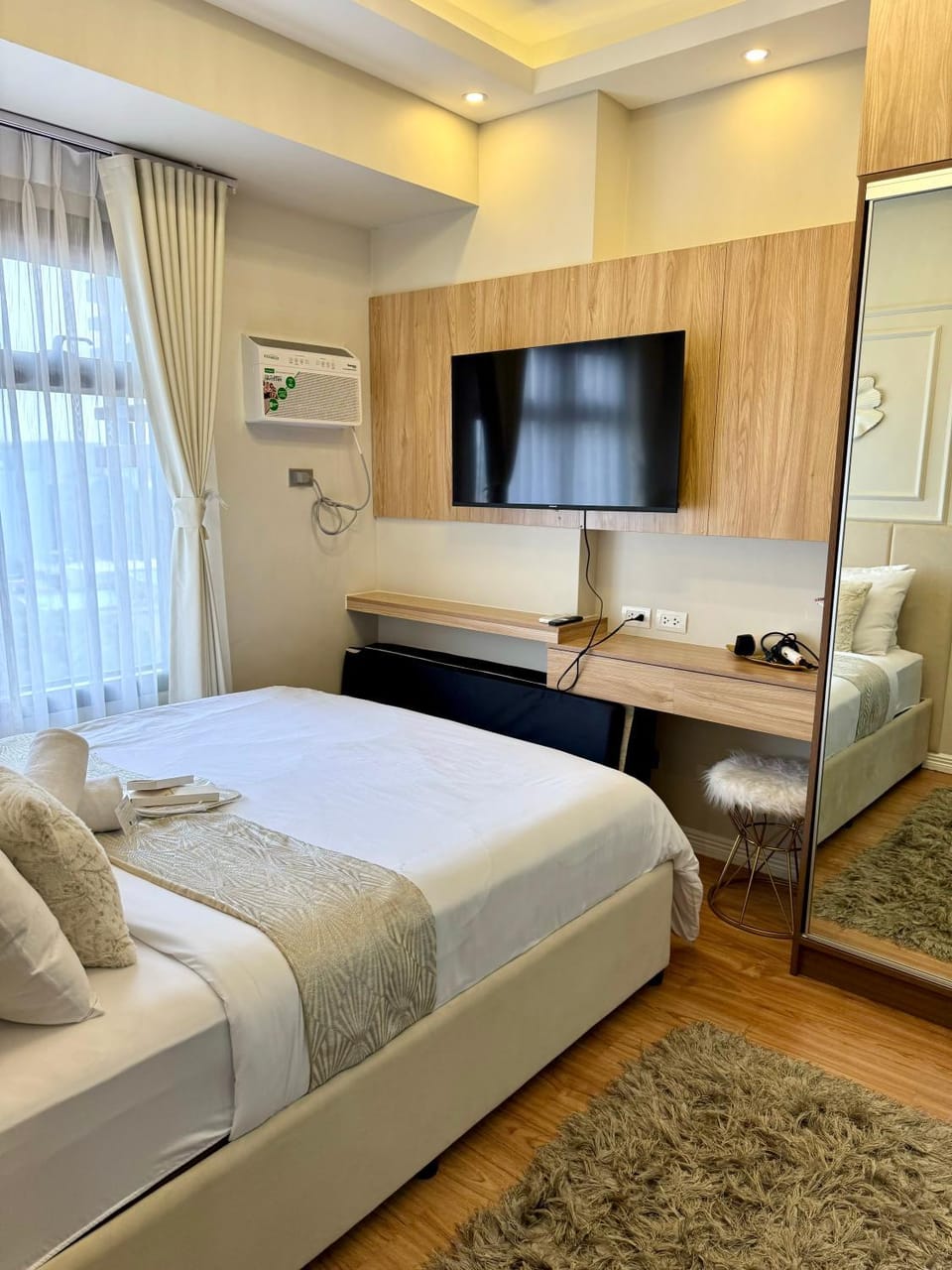 Manila Bay Suite Bed and Breakfast in Pasay