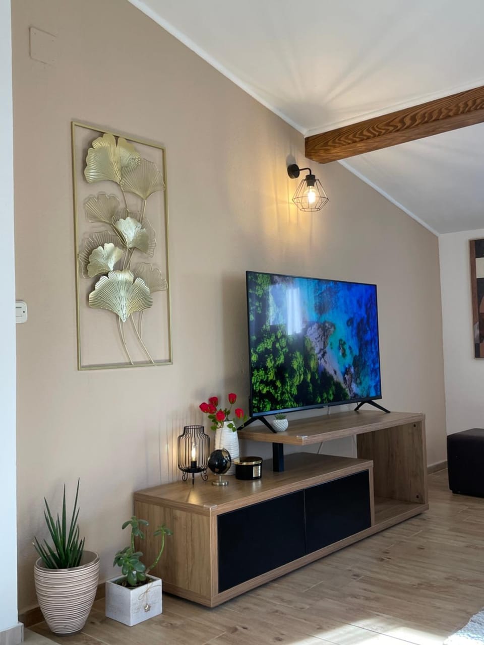 Communal lounge/ TV room, TV and multimedia