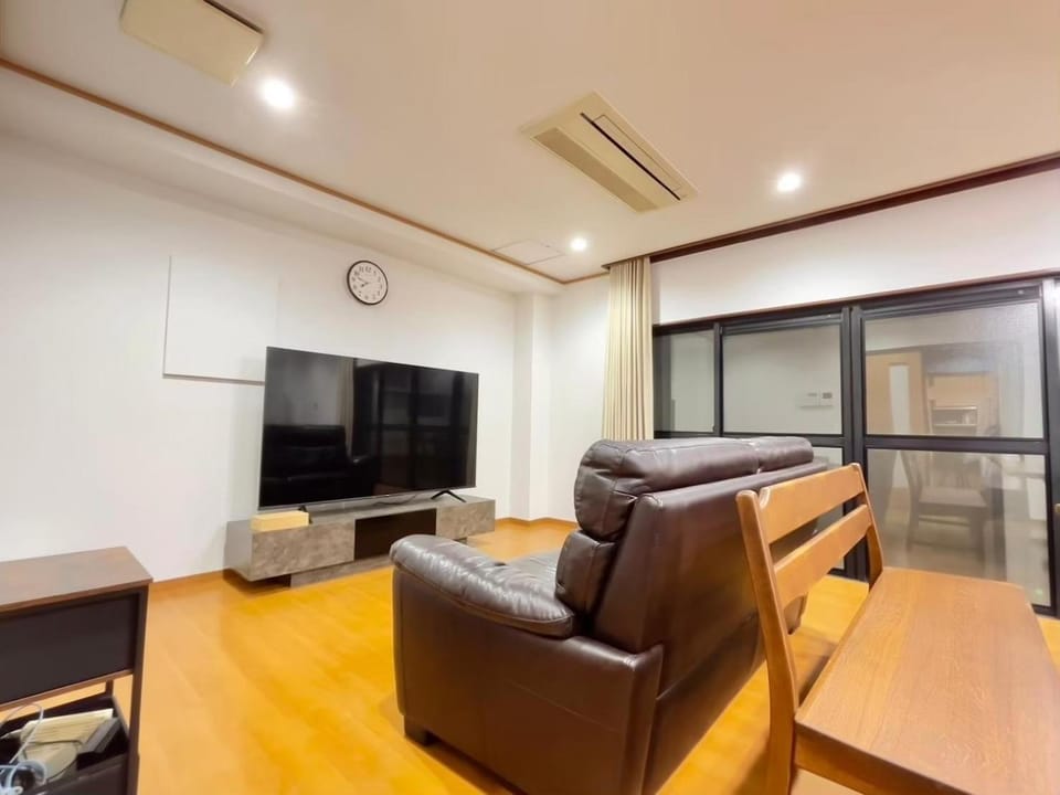 Communal lounge/ TV room, TV and multimedia
