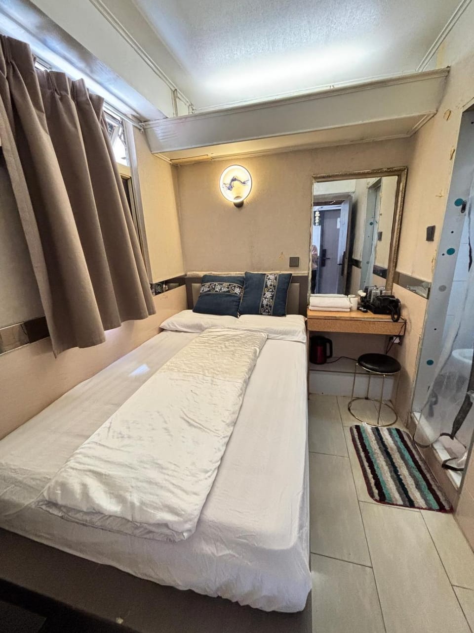 千城皇都賓館 Bed and Breakfast in Hong Kong