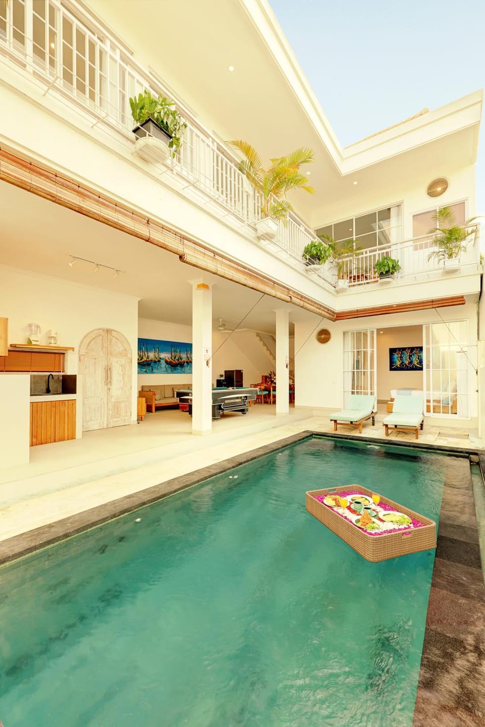 Swimming pool