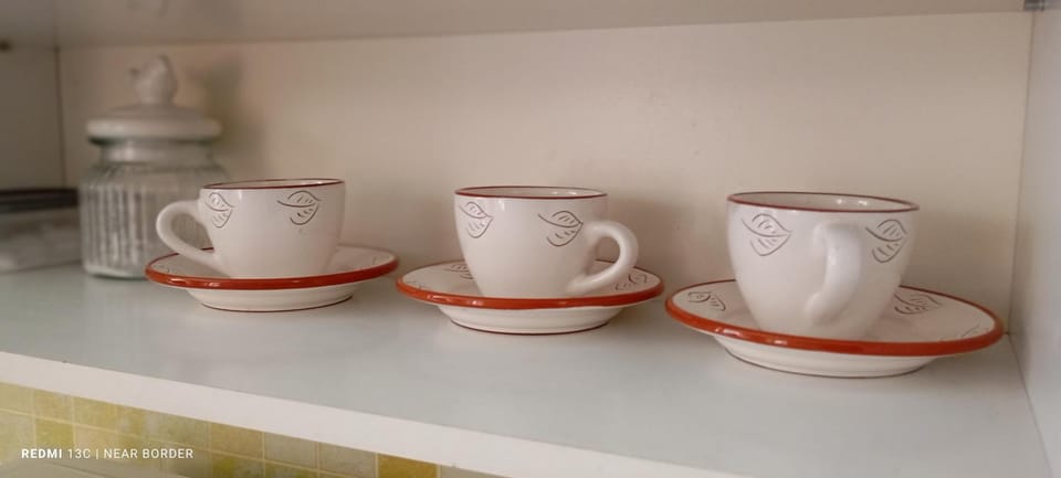 Coffee/tea facilities, Kitchen or kitchenette