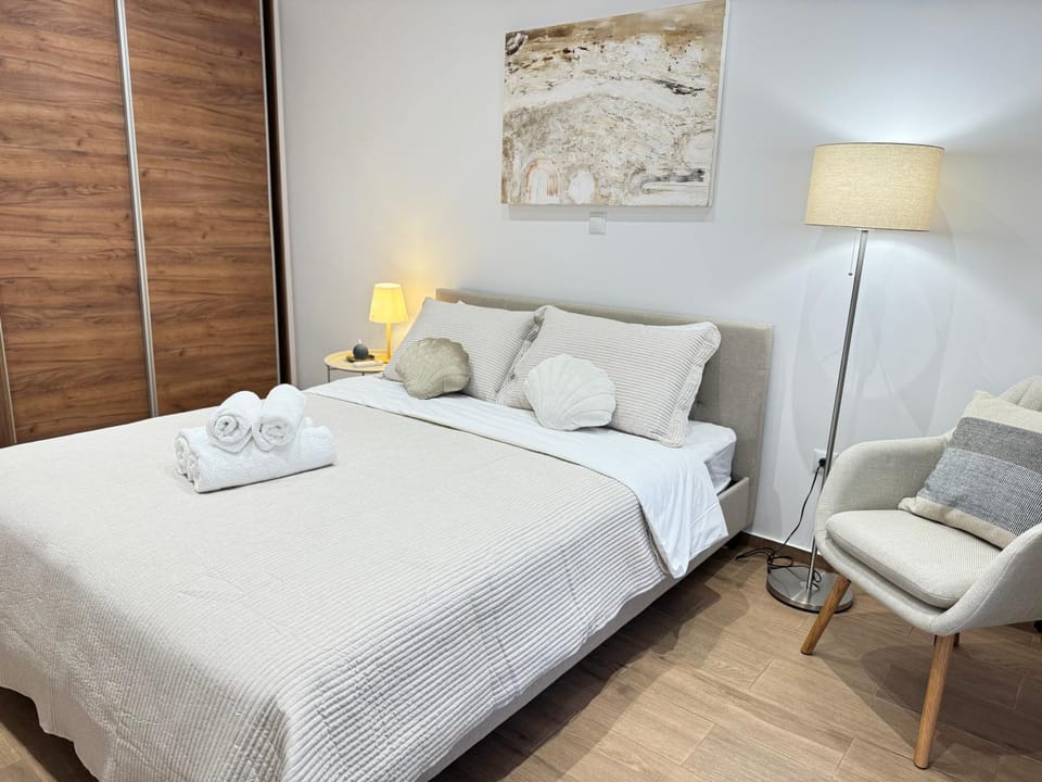Athens Pulse Apartment in Athens